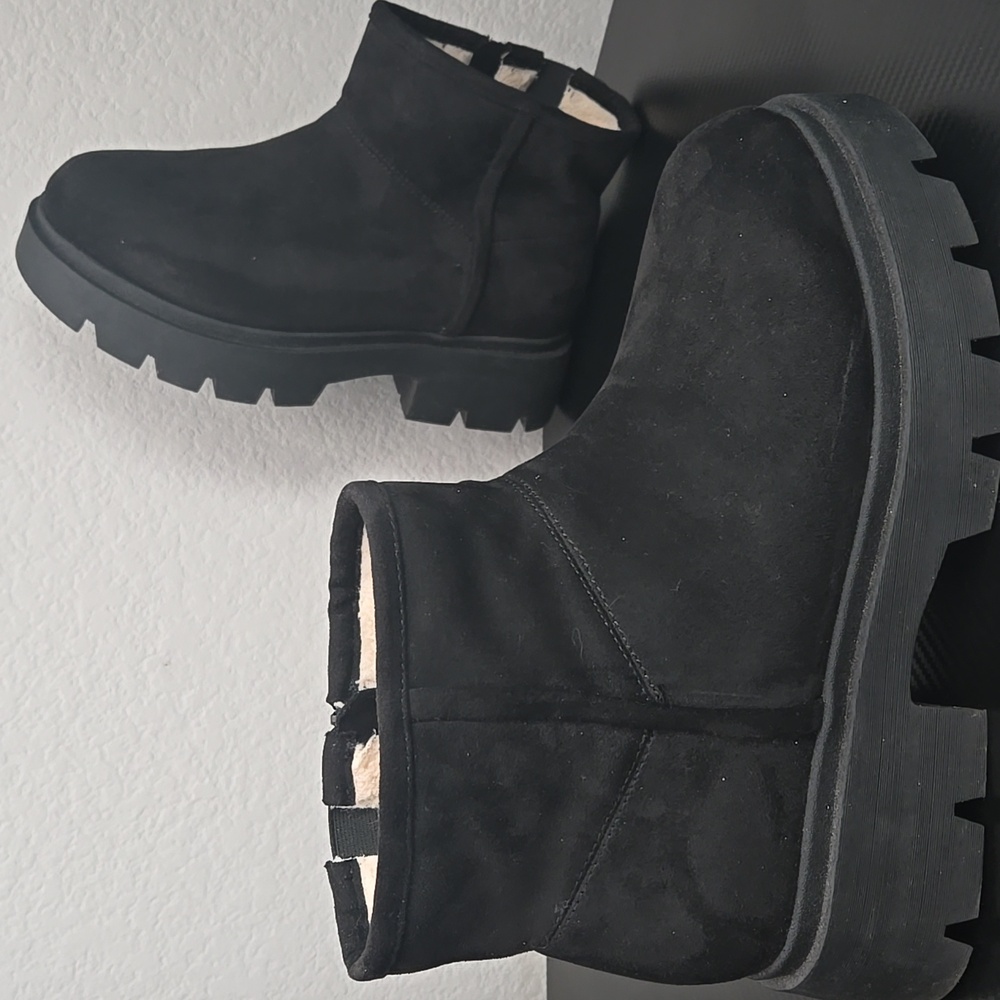 Torrid Platform Black Winter Boots